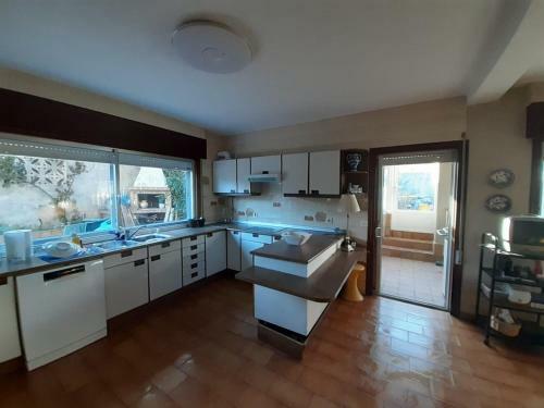 Chalet Con Vistas En La Playa de Panx�n