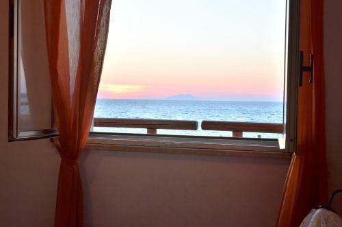 Casa Al Mare Con Splendita Vista Sul Mare