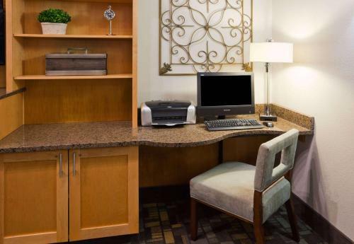 Hotel Americinn By Wyndham Hawley