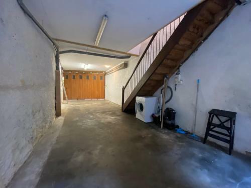 Agr�able Maison Au Centre Historique de Foix Avec Garage