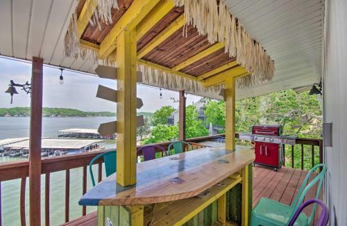 Apartamento Waterfront Condo With Deck - Bring Your Boat!