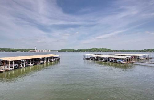 Apartamento Waterfront Condo With Deck - Bring Your Boat!