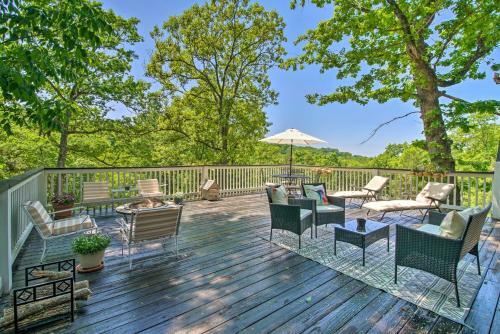 Apartamento Table Rock Lake Retreat With Large Deck And Pool!