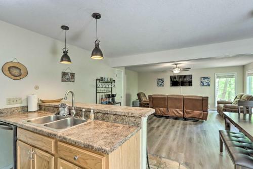 Osage Beach Home With Resort-style Amenities!