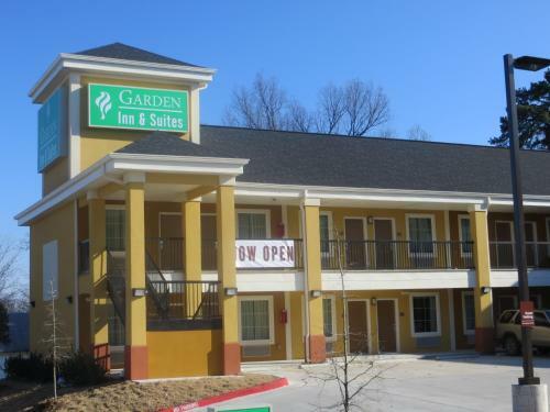 Motel Garden Inn And Suites