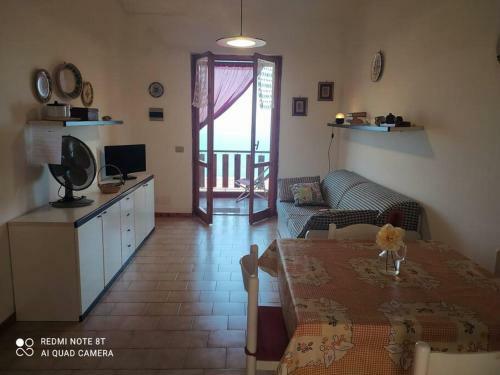 Apartamento Bilocale Con Vista Sullo Stretto