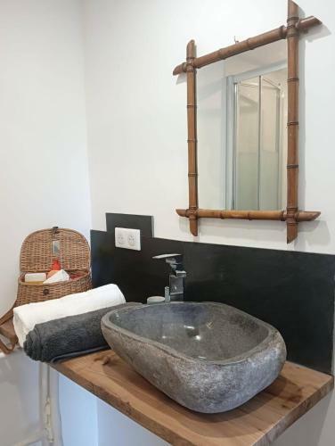 Apartamento Escapade de Charme Les Pieds Dans L'eau