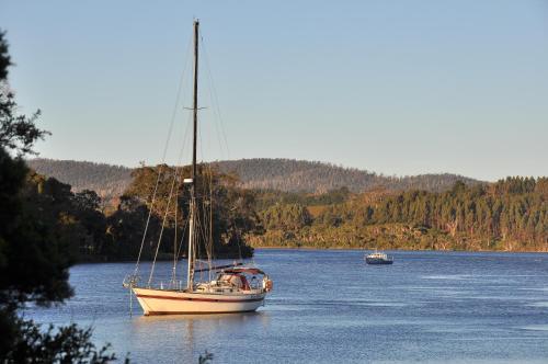 Bed & Breakfast Tamar River Retreat