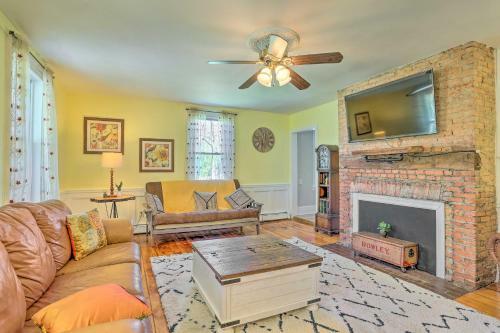 Working Farmhouse Nestled In Hudson Valley!