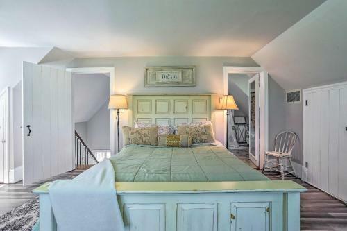 Goshen Cottage With Deck On Working Family Farm