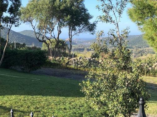 Casa Di Campagna Con Terrazzo Panoramico(3 Km Dal Mare)