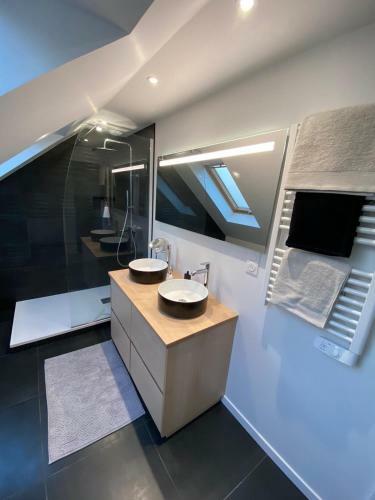 La Maison Du Quai Triplex de Charme 4 �toiles En Hyper Centre Avec Spa
