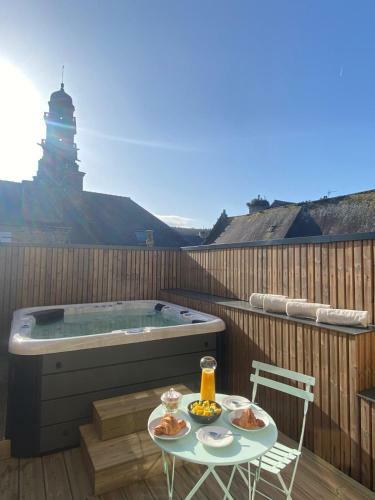 La Maison Du Quai Triplex de Charme 4 �toiles En Hyper Centre Avec Spa