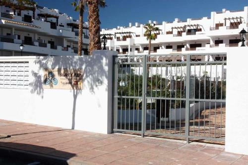Casa Aguil�n Apartamento Con Balc�n Azotea Con Piscina Compartida