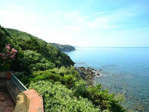 Holiday Home Il Pescatore Castiglioncello