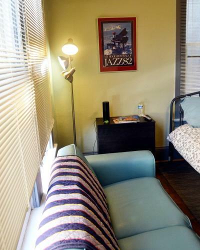 Hostal 624 Jackson Guest House