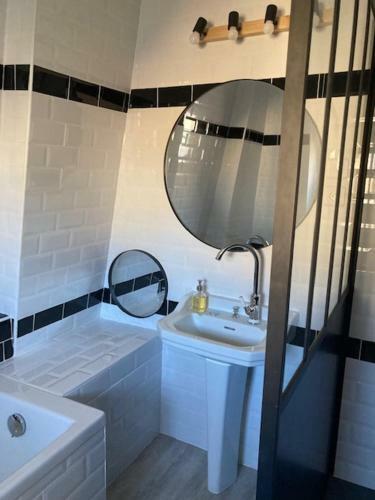 Bed & Breakfast H�tel Du Marquis de Broc