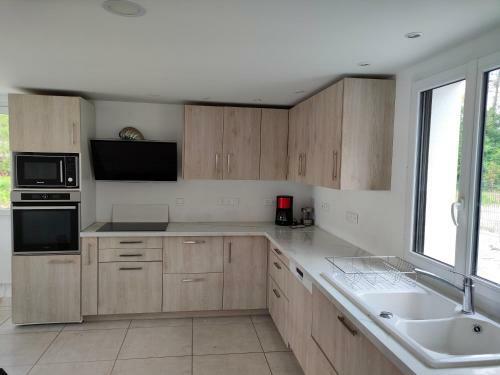 Joli Pavillon Pour Un S�jour Au Calme