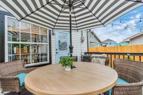 New! ?change Of Pace? 5 Blk To Beach Bikes+firepit