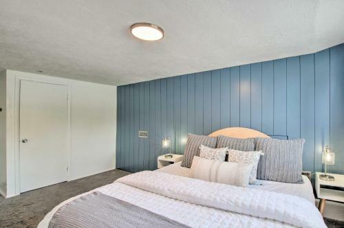 Family-friendly Logan Getaway With Yard And Grill