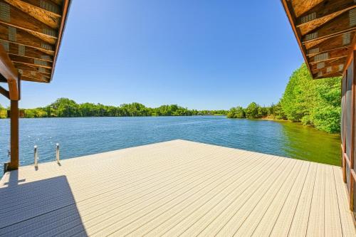 Lake Time To Unwind