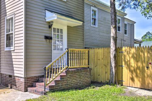 Portsmouth Apartment - 3 Blocks From Water!