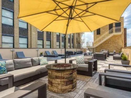 Hostal Eclectic & Quaint Historical Art Deco 1 Bedroom