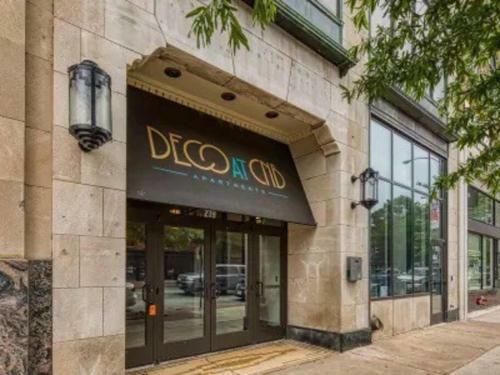 Hostal Eclectic & Quaint Historical Art Deco 1 Bedroom