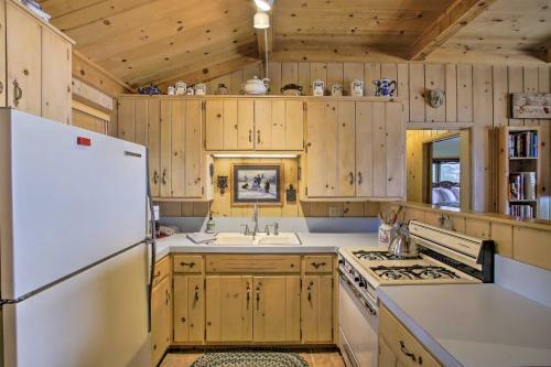 Cozy Baileys Harbor Cottage On Lake Michigan!