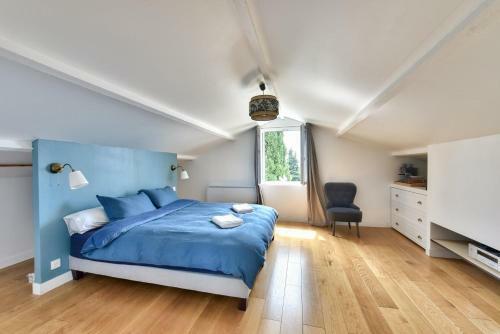 Spacieuse Villa Avec Piscine Aux Abords de Cannes