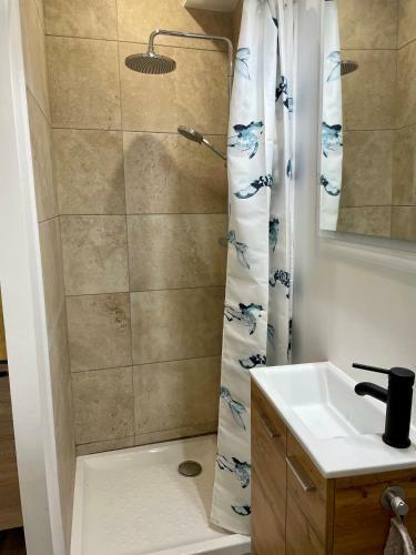 Apartamento Coeur de N�mes - Beau Studio de Qualit�