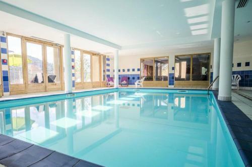 Apartamento Studio & Piscine Int�rieure, Vue Mont D'arbois