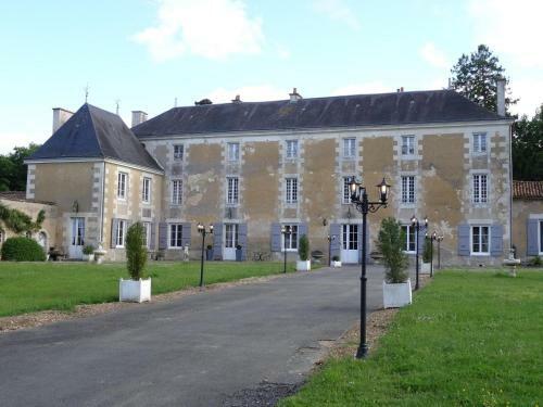 Hostal Chateau de La Touche Proche Poitiers