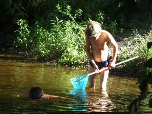 Villa With Natural River Pool, 15 Mins From Beach