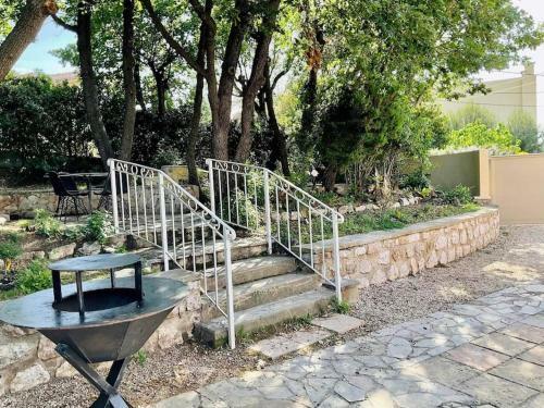 Apartamento Location Saisonni�re Bas de Villa Semaine