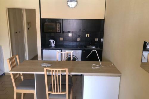 Apartamento Nice Studio Of 23 M With Wifi-balcon And Pool