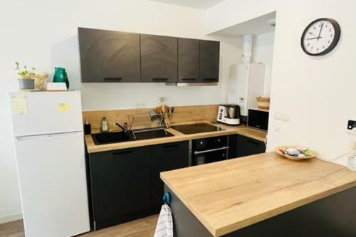 Apartamento Bright Apt With Balcony For 4 People In Vannes!