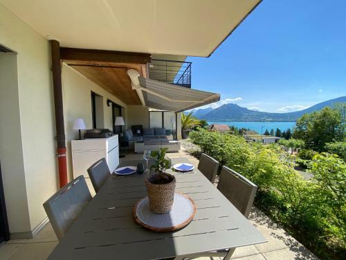 Apartamento Lake & Mountain View - Piscine, Parking, Terrasse