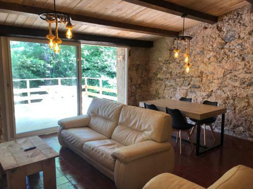 Loft Insolite Au Bord de La Rivi�re