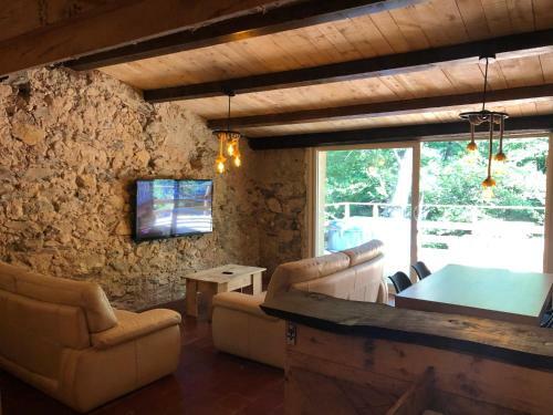 Loft Insolite Au Bord de La Rivi�re