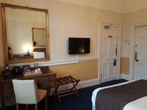 Lynford Hall Hotel