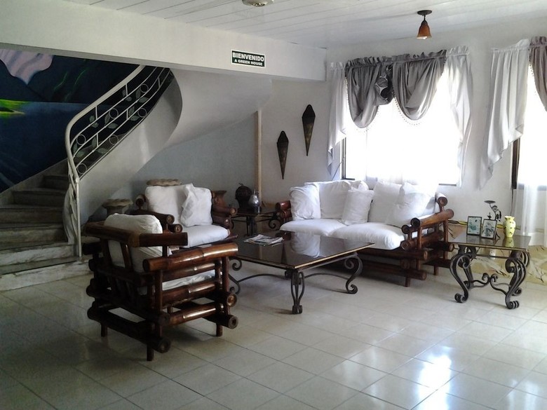 Green House Hotel