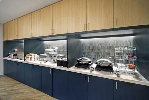 Hotel Towneplace Suites By Marriott Fall River Westport