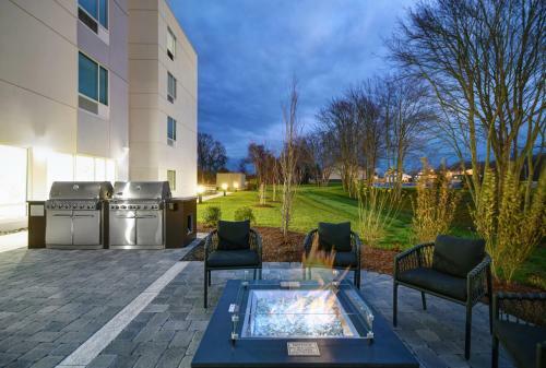 Hotel Towneplace Suites By Marriott Fall River Westport