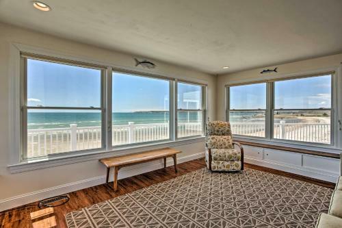 Sunny Beach House Getaway - Steps From Water!