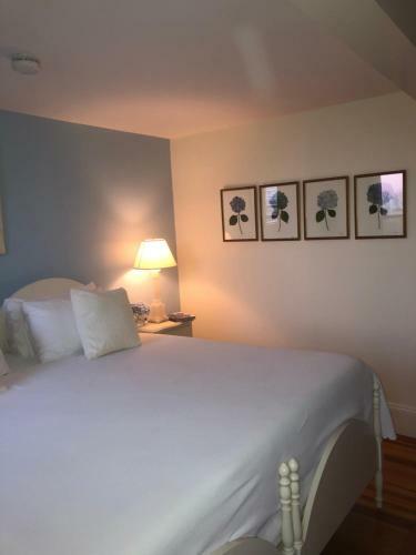 Posada Cliff Lodge