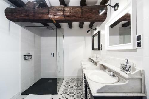 Bed & Breakfast Jardin Des Sens, La Rente D'eguilly