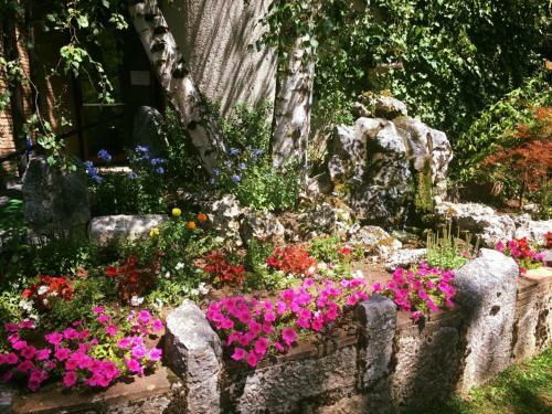 Hotel Lh Albergo Il Picchio