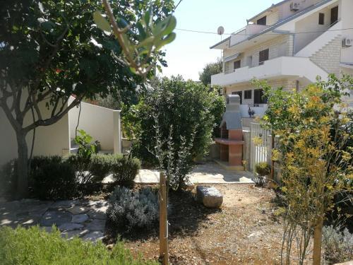 Apartment 4756-1 For 3 Pers. In Vini?ce