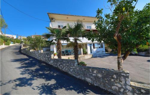 Amazing Apartment In Trogir With 1 Bedrooms